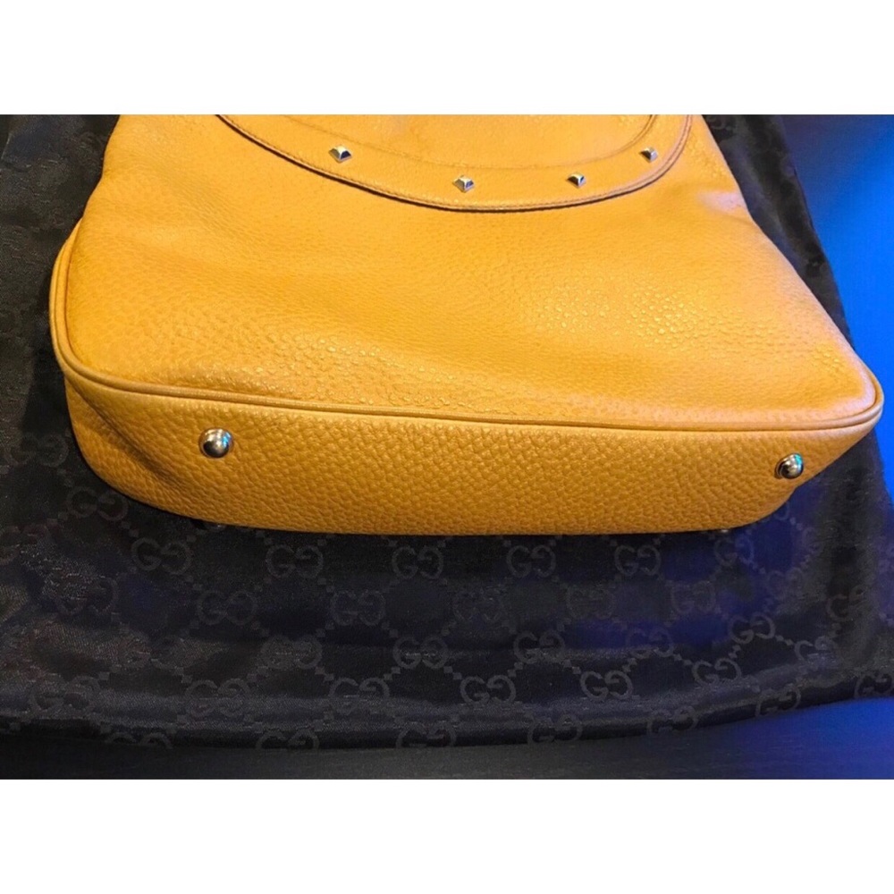🛍SOLD🛍GUCCI Handbag - Picture 3 of 8